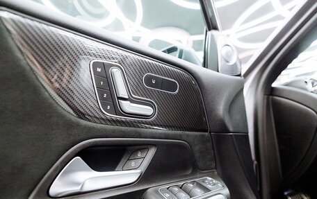 Mercedes-Benz GLB AMG, 2020 год, 4 900 000 рублей, 34 фотография