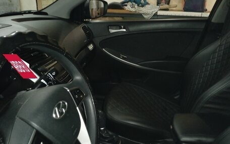 Hyundai Solaris II рестайлинг, 2016 год, 1 000 000 рублей, 6 фотография