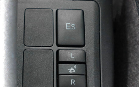 Toyota Yaris III рестайлинг, 2008 год, 579 000 рублей, 20 фотография