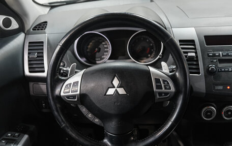 Mitsubishi Outlander III рестайлинг 3, 2008 год, 1 249 000 рублей, 22 фотография