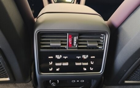 Porsche Cayenne III, 2026 год, 18 990 000 рублей, 34 фотография