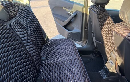 Volkswagen Polo VI (EU Market), 2016 год, 700 000 рублей, 15 фотография