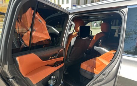 Lexus LX, 2024 год, 16 500 000 рублей, 9 фотография