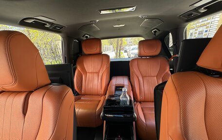 Lexus LX, 2024 год, 16 500 000 рублей, 24 фотография