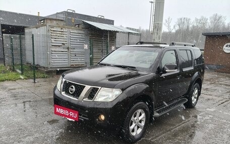 Nissan Pathfinder, 2013 год, 2 250 000 рублей, 2 фотография
