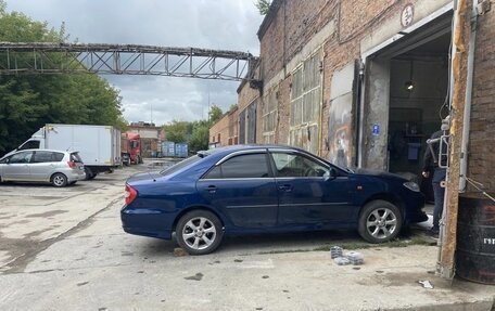 Toyota Camry V40, 2001 год, 670 000 рублей, 2 фотография