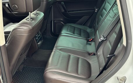 Volkswagen Touareg III, 2015 год, 2 900 000 рублей, 13 фотография