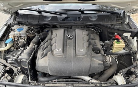 Volkswagen Touareg III, 2015 год, 2 900 000 рублей, 14 фотография