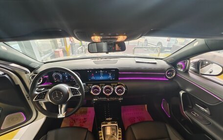 Mercedes-Benz A-Класс, 2022 год, 2 405 750 рублей, 7 фотография