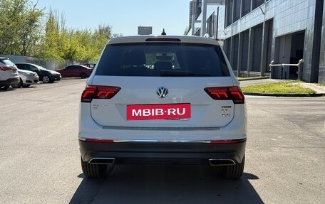 Volkswagen Tiguan II, 2021 год, 3 300 000 рублей, 5 фотография