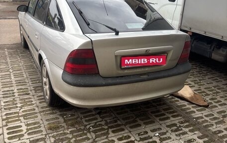 Opel Vectra B рестайлинг, 1998 год, 200 000 рублей, 9 фотография