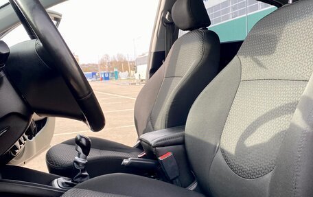 KIA Rio III рестайлинг, 2016 год, 935 000 рублей, 5 фотография