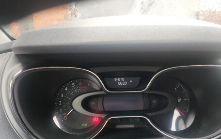 Renault Kaptur I рестайлинг, 2018 год, 1 850 000 рублей, 3 фотография