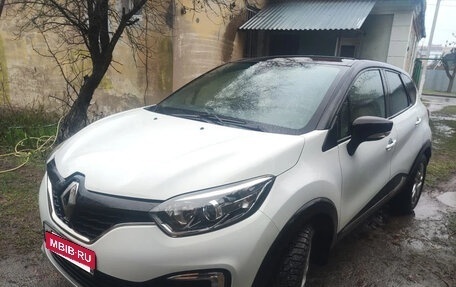 Renault Kaptur I рестайлинг, 2018 год, 1 850 000 рублей, 9 фотография