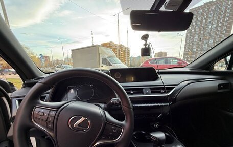 Lexus UX I, 2023 год, 4 100 000 рублей, 7 фотография