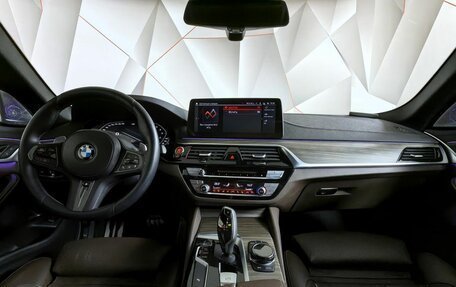 BMW 5 серия, 2020 год, 4 550 000 рублей, 11 фотография