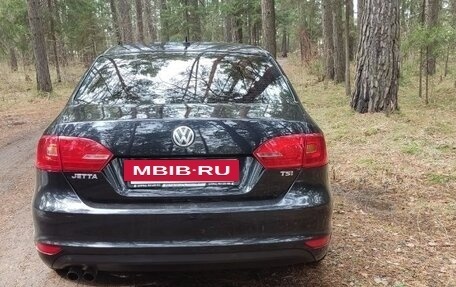 Volkswagen Jetta VI, 2013 год, 719 000 рублей, 5 фотография