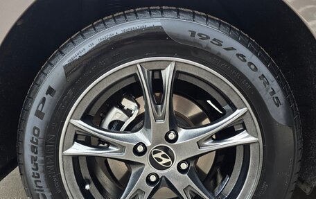 Hyundai Solaris II рестайлинг, 2021 год, 1 650 000 рублей, 9 фотография