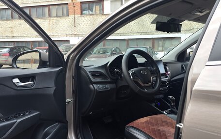 Hyundai Solaris II рестайлинг, 2021 год, 1 650 000 рублей, 14 фотография