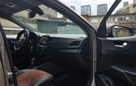 Hyundai Solaris II рестайлинг, 2021 год, 1 650 000 рублей, 11 фотография