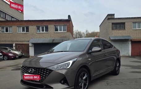 Hyundai Solaris II рестайлинг, 2021 год, 1 650 000 рублей, 18 фотография