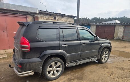 Toyota Land Cruiser Prado 120 рестайлинг, 2007 год, 1 650 000 рублей, 4 фотография