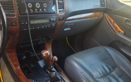 Toyota Land Cruiser Prado 120 рестайлинг, 2007 год, 1 650 000 рублей, 6 фотография