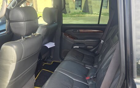 Toyota Land Cruiser Prado 120 рестайлинг, 2007 год, 1 650 000 рублей, 7 фотография