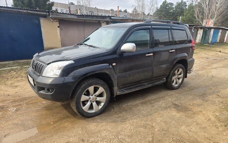 Toyota Land Cruiser Prado 120 рестайлинг, 2007 год, 1 650 000 рублей, 2 фотография