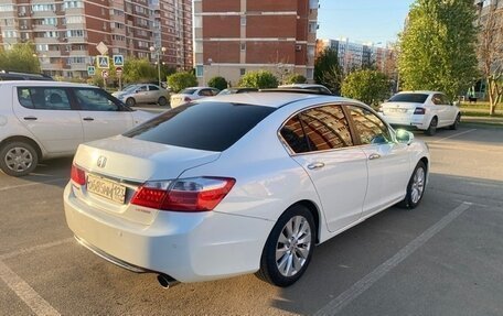 Honda Accord IX рестайлинг, 2013 год, 1 450 000 рублей, 2 фотография