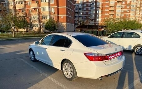 Honda Accord IX рестайлинг, 2013 год, 1 450 000 рублей, 4 фотография