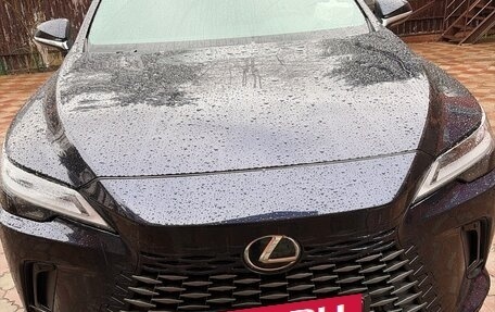 Lexus RX IV рестайлинг, 2023 год, 11 000 000 рублей, 4 фотография