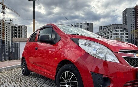 Chevrolet Spark III, 2011 год, 385 000 рублей, 2 фотография