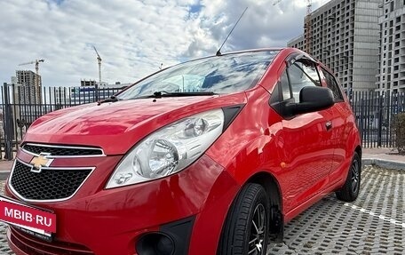 Chevrolet Spark III, 2011 год, 385 000 рублей, 3 фотография