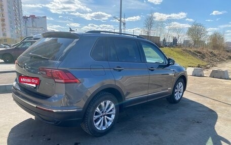 Volkswagen Tiguan II, 2021 год, 3 300 000 рублей, 6 фотография