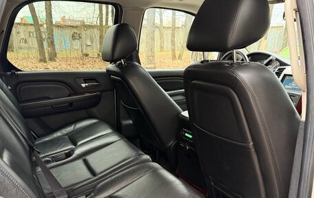 Cadillac Escalade III, 2012 год, 2 650 000 рублей, 12 фотография