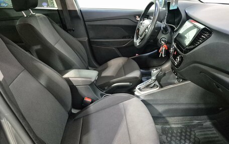 Hyundai Solaris II рестайлинг, 2019 год, 1 200 000 рублей, 13 фотография