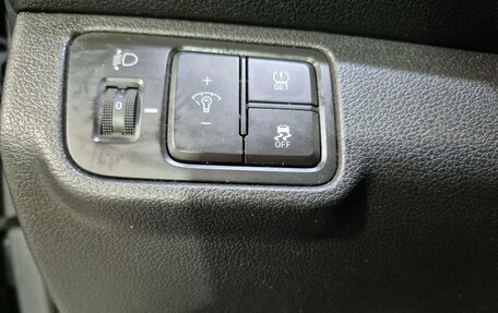 Hyundai Solaris II рестайлинг, 2019 год, 1 200 000 рублей, 19 фотография