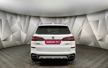 BMW X5, 2018 год, 6 950 000 рублей, 4 фотография