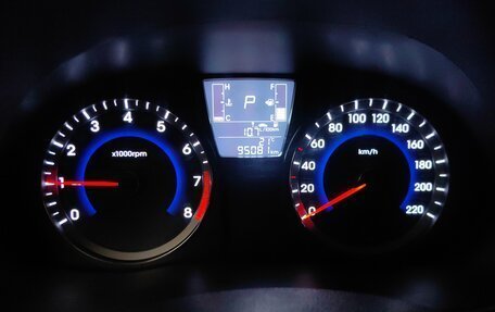 Hyundai Solaris II рестайлинг, 2014 год, 1 120 000 рублей, 10 фотография