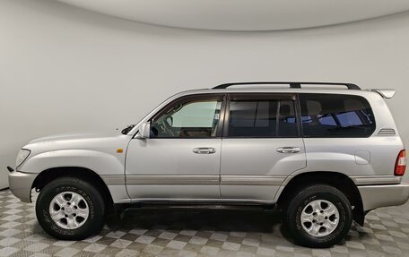 Toyota Land Cruiser 100 рестайлинг 2, 2007 год, 2 549 000 рублей, 8 фотография
