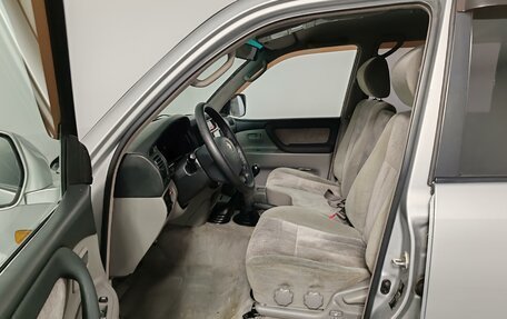 Toyota Land Cruiser 100 рестайлинг 2, 2007 год, 2 549 000 рублей, 16 фотография