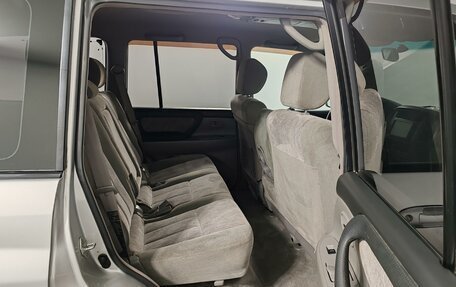 Toyota Land Cruiser 100 рестайлинг 2, 2007 год, 2 549 000 рублей, 22 фотография