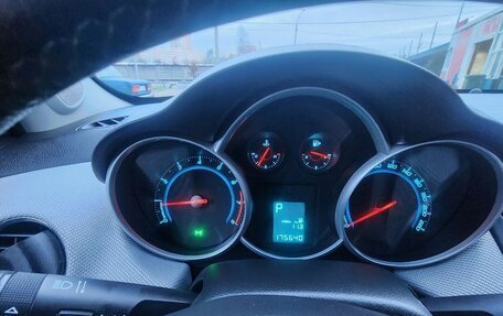 Chevrolet Cruze II, 2013 год, 750 000 рублей, 17 фотография