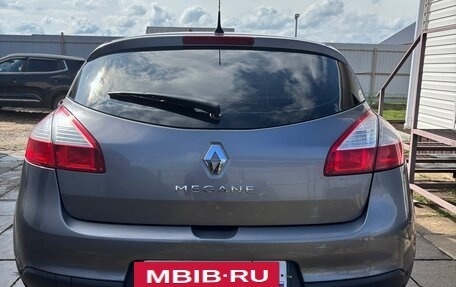 Renault Megane III, 2011 год, 750 000 рублей, 2 фотография