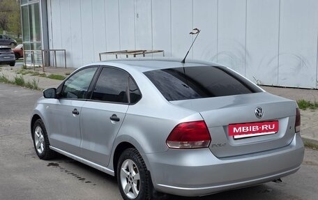 Volkswagen Polo VI (EU Market), 2011 год, 490 000 рублей, 7 фотография