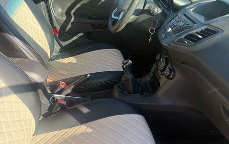 Ford Fiesta, 2016 год, 730 000 рублей, 6 фотография