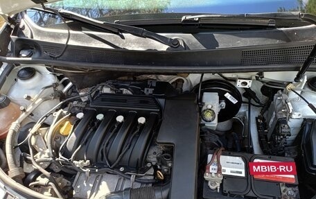 Renault Logan II, 2014 год, 700 000 рублей, 6 фотография