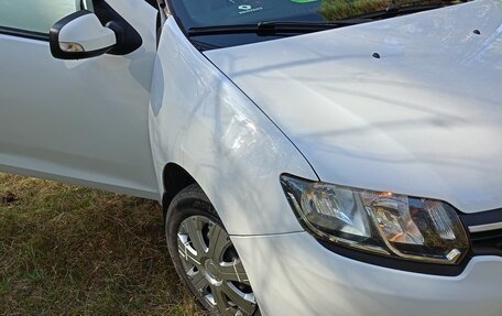 Renault Logan II, 2014 год, 700 000 рублей, 19 фотография