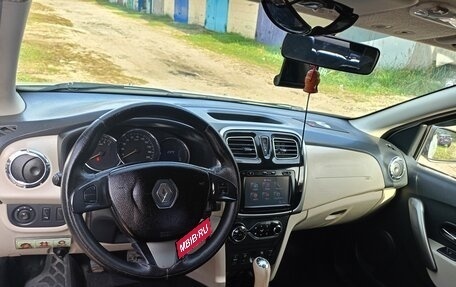 Renault Logan II, 2014 год, 700 000 рублей, 11 фотография